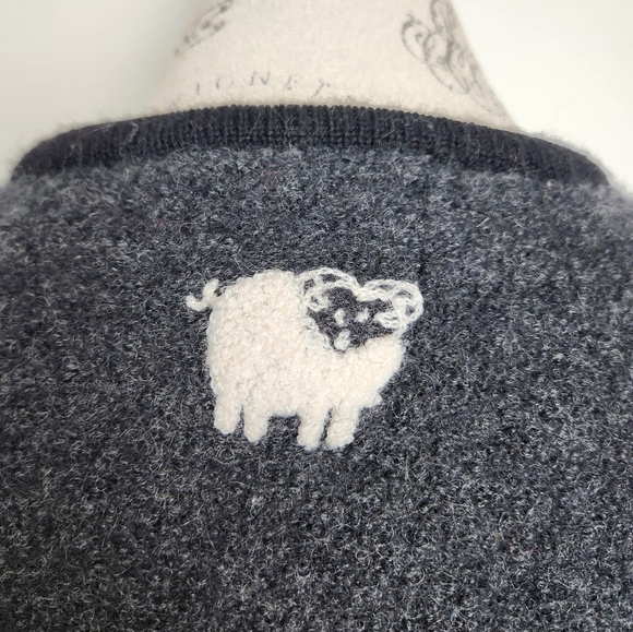Boiled Wool Sheep Cardigan Coat - Picture 4 of 14